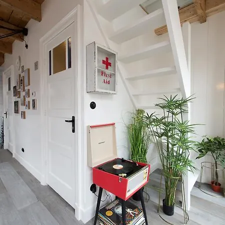 Royal Blue Penthouse In The Jordaan Appartement *