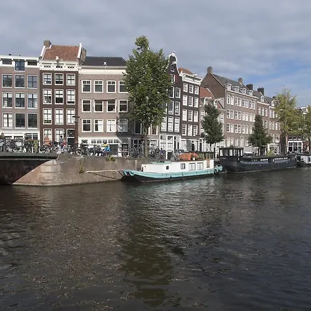 Apartment Royal Blue Penthouse In The Jordaan *