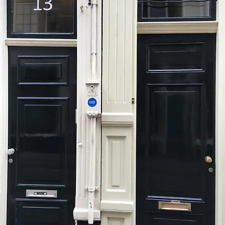 Royal Blue Penthouse In The Jordaan