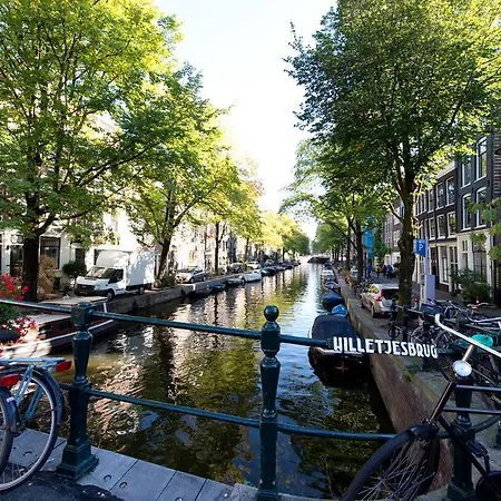 アパート Royal Blue Penthouse In The Jordaan アムステルダム